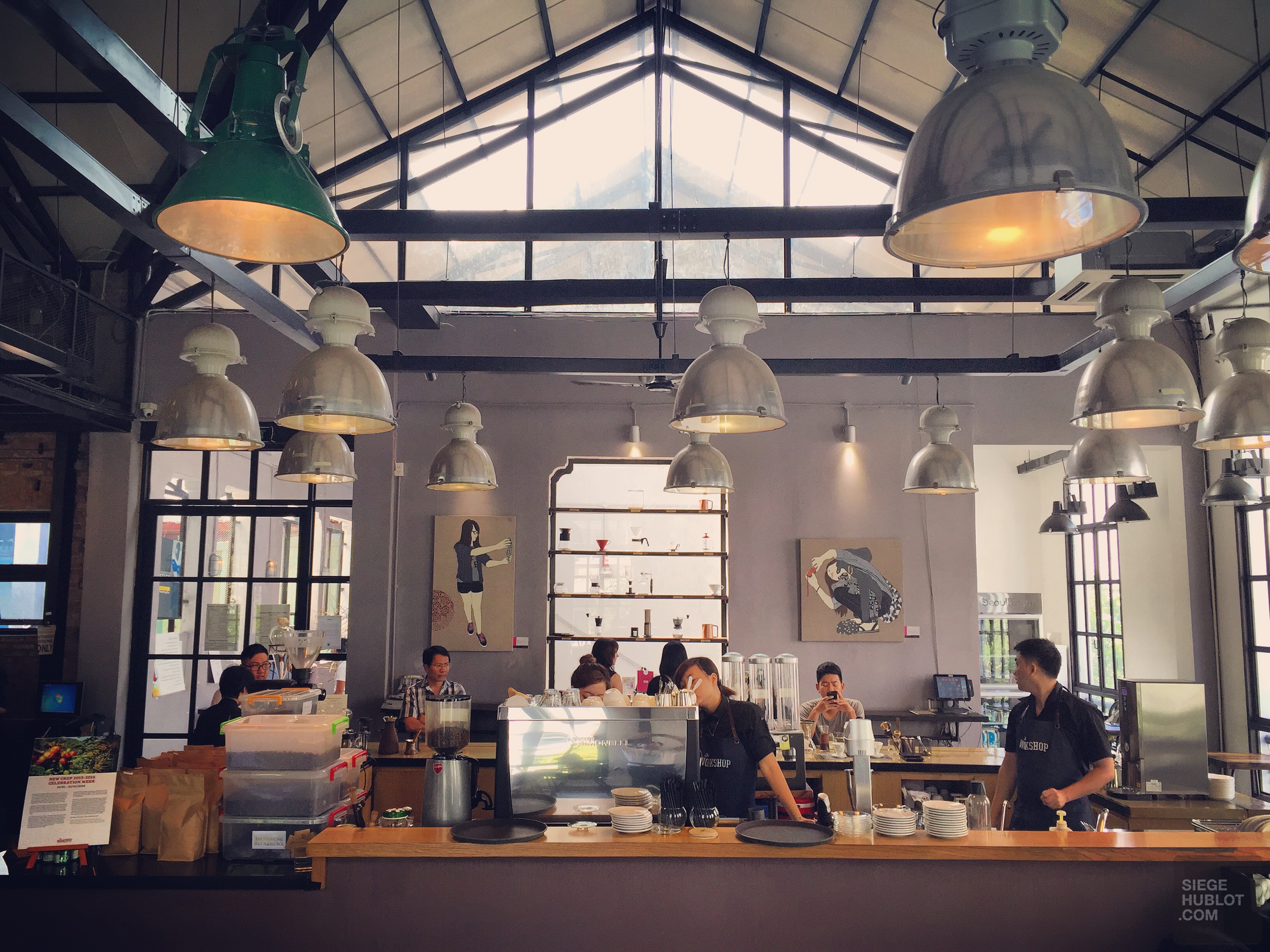 3 cafés à Saïgon - vietnam, cafes-restos, asie 3 cafés à Saïgon - vietnam, cafes-restos, asie