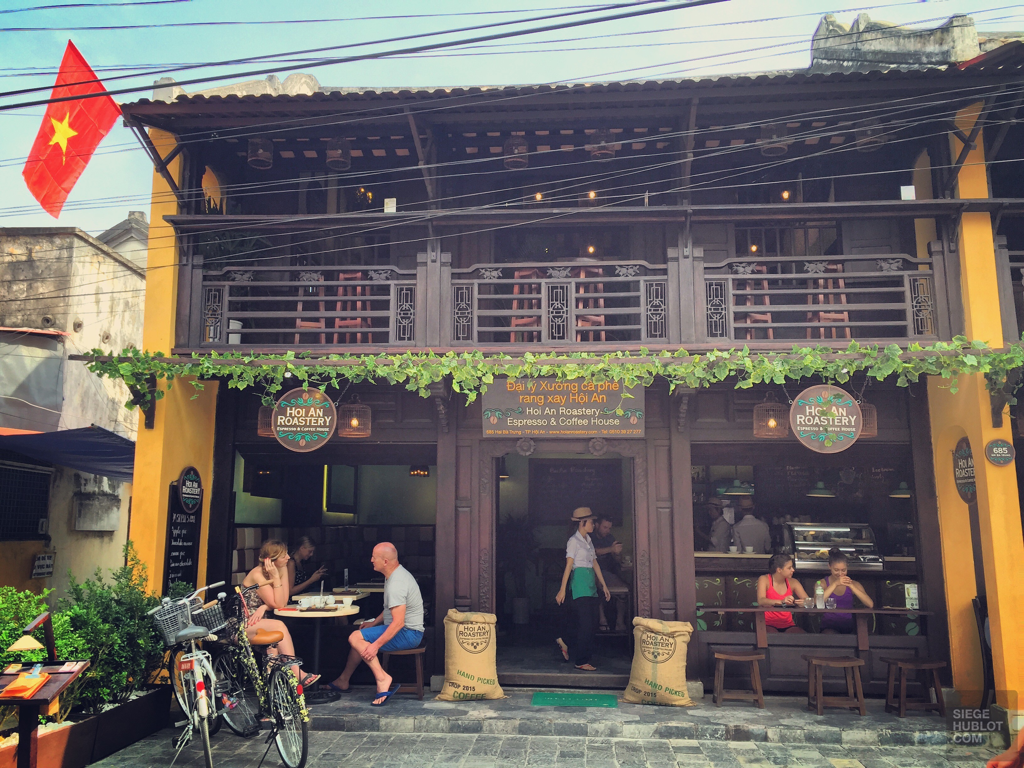Un café à Hoi An, Viêt Nam - vietnam, cafes-restos, cafes, asie Un café à Hoi An, Viêt Nam - vietnam, cafes-restos, cafes, asie