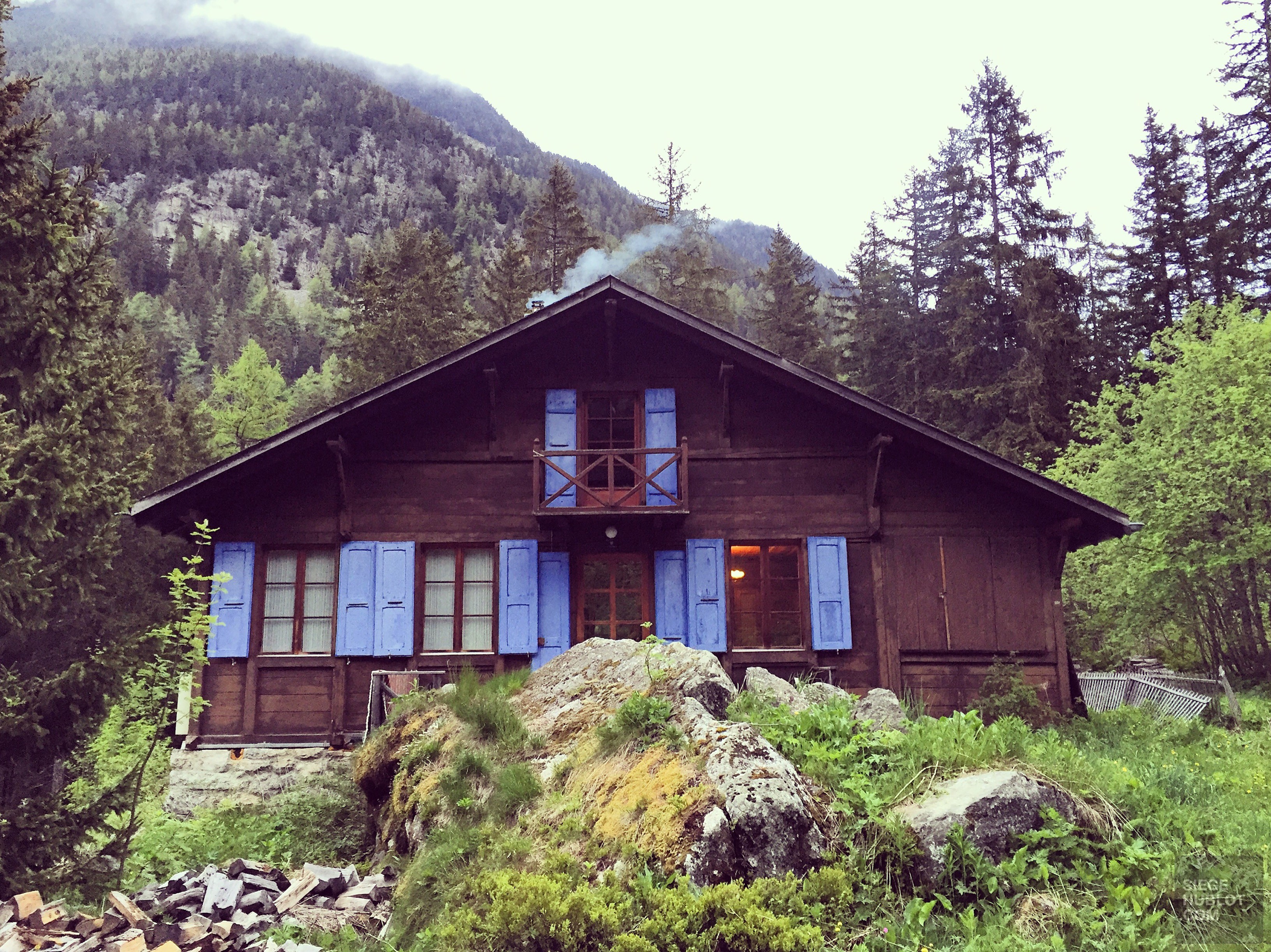 Un chalet en Suisse - suisse, hotels, europe, featured Un chalet en Suisse - suisse, hotels, europe, featured